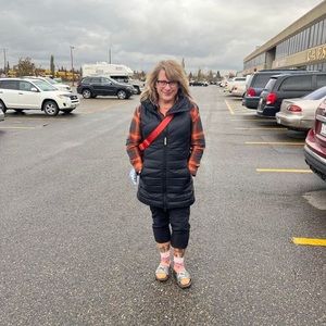 Meet your Posher, Kim